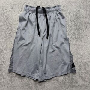 Tapout Athletic Shorts Mens Small‎ Gray Spell Out Measured 24x11 MMA UFC